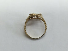 Load image into Gallery viewer, Vintage Ladies 14K Yellow Gold &quot;A&quot; Initial Ring
