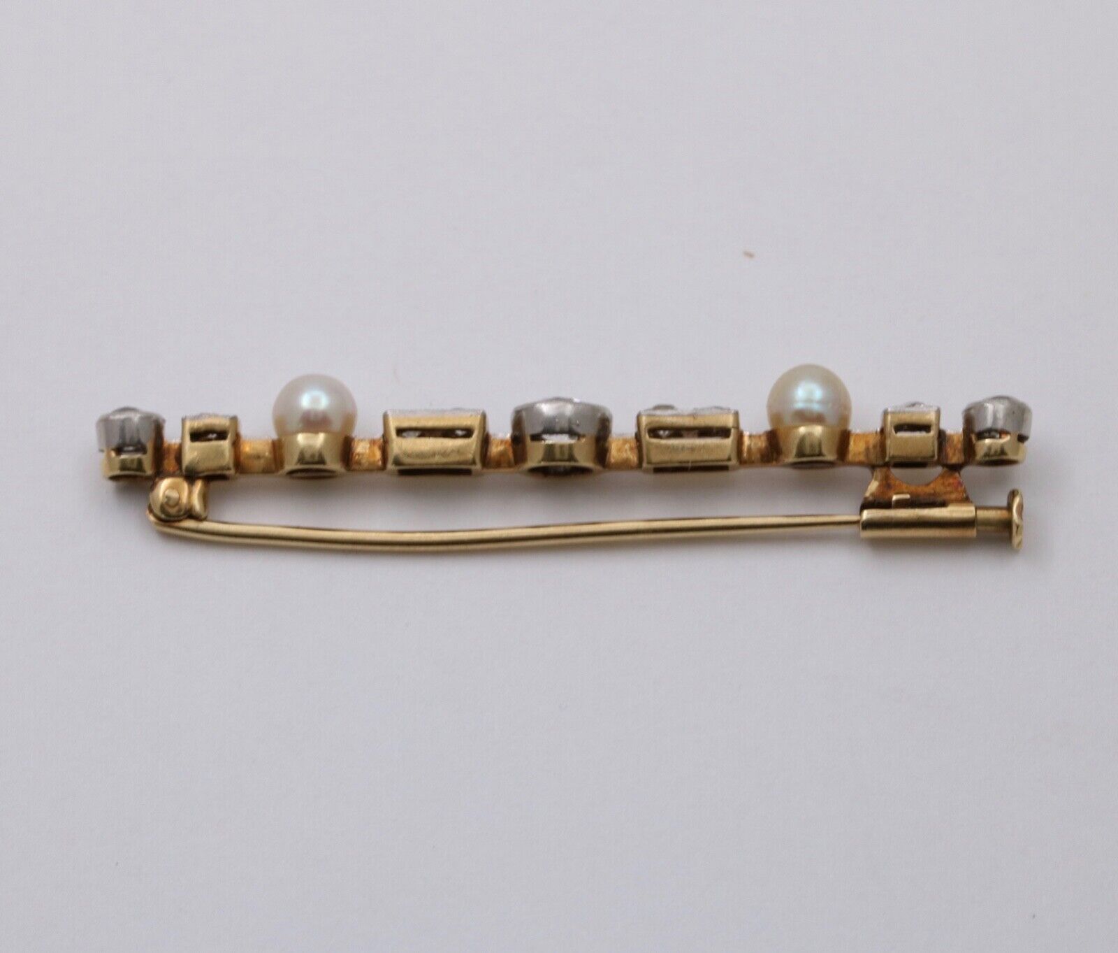 Antique Art Deco 18K Gold Diamond & Pearl Bar Pin.