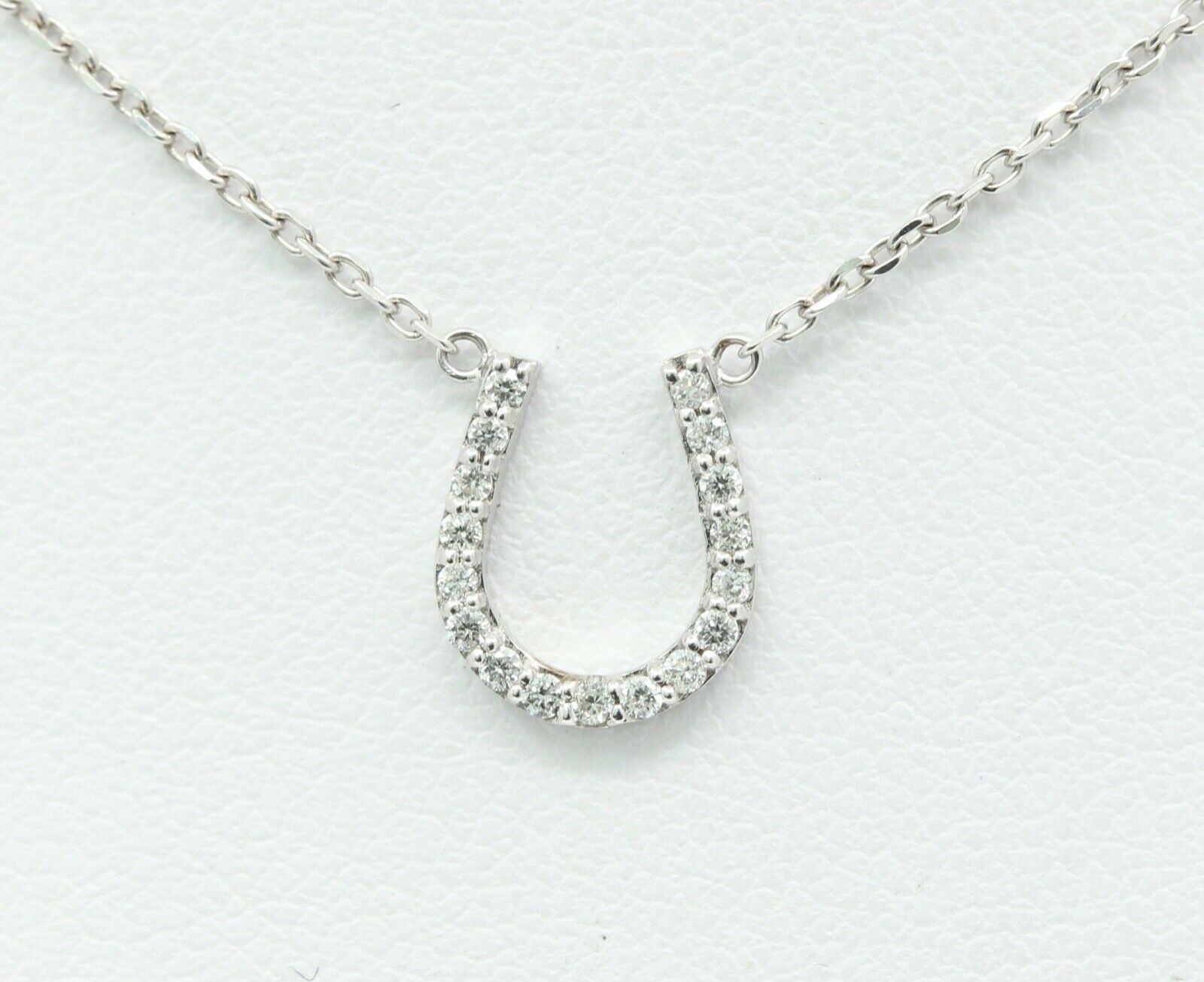 Lucky Horseshoe 18K White Gold Diamonds Necklace Pendant