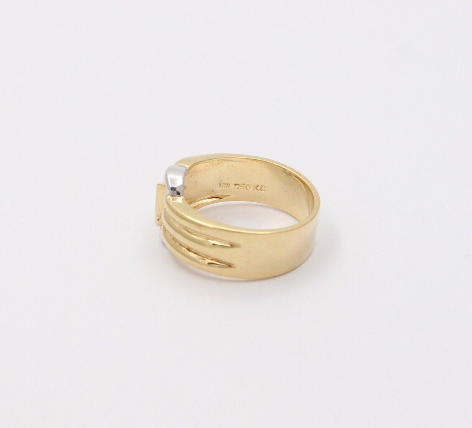Vintage Geometric Trillion Cut Diamond 18K Yellow White Gold Ring
