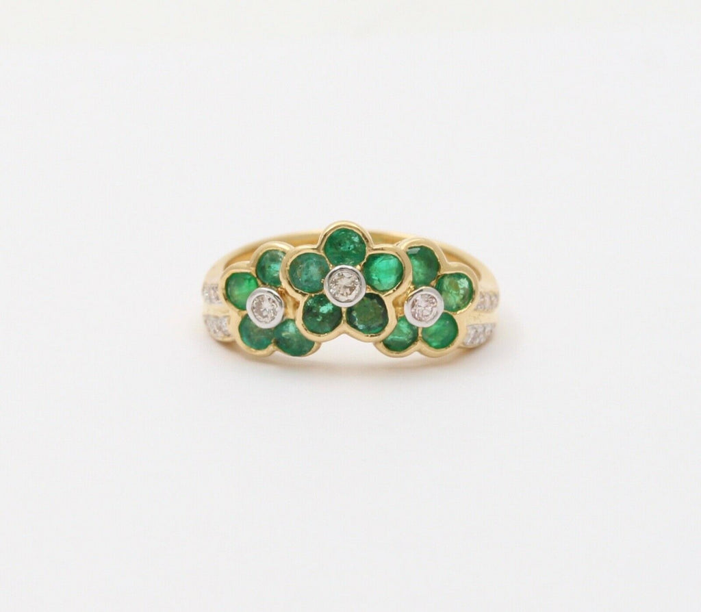 Vintage Flowers Emeralds Diamonds 18K Yellow Gold Ring