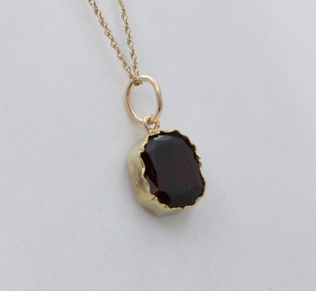 Antique 18K Yellow Gold Rhodolite Garnet Charm Pendant