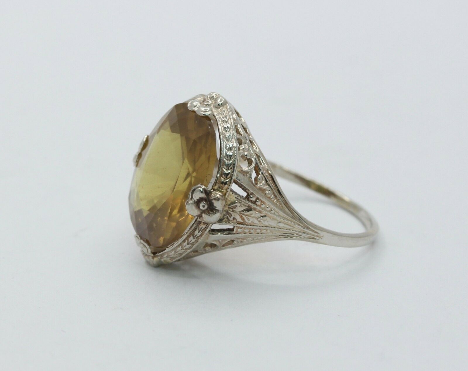 Vintage Art Deco Citrine Solitaire Ring