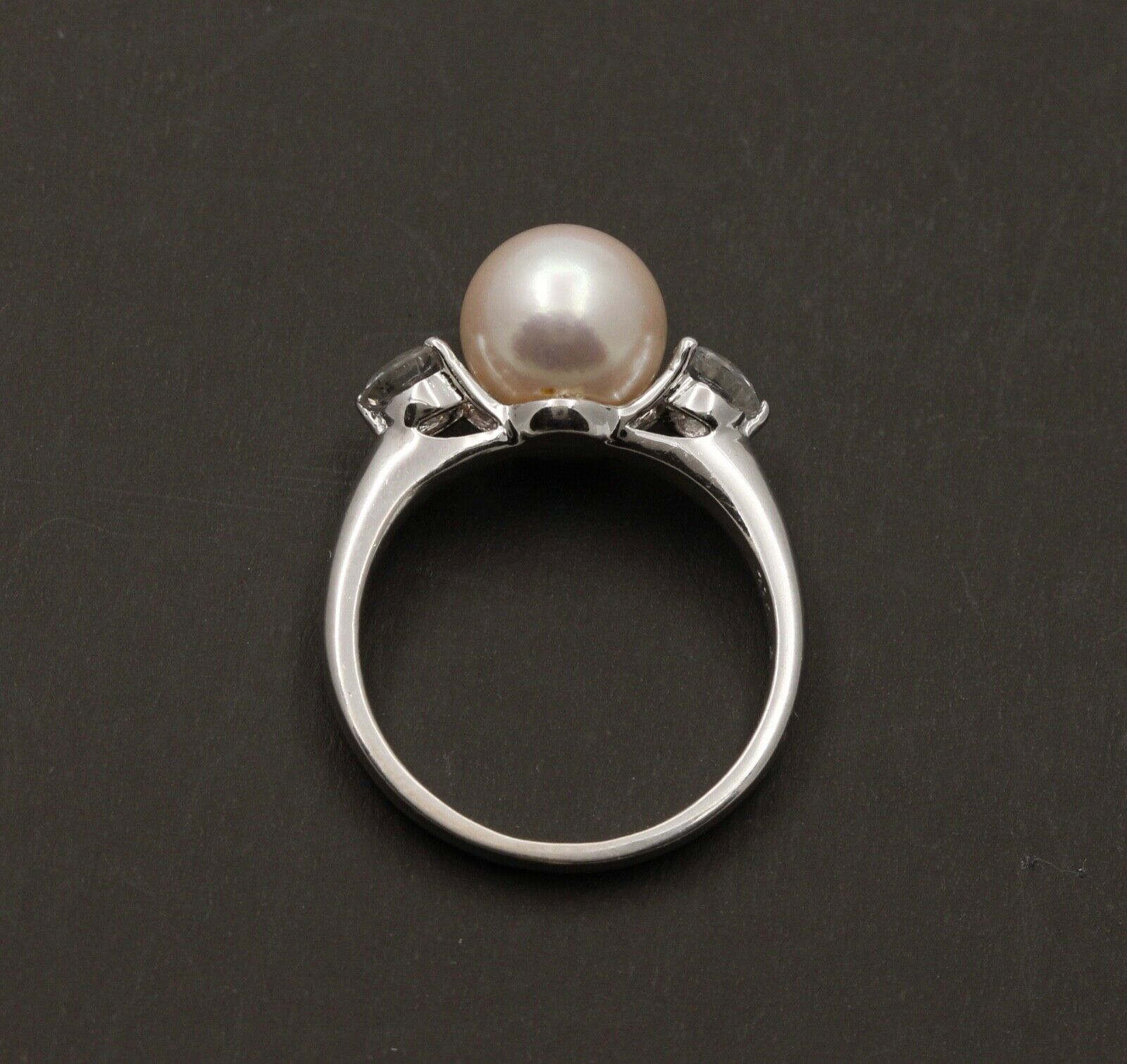 Classic Vintage 18K White Gold Akoya Pearl Diamond Ring,