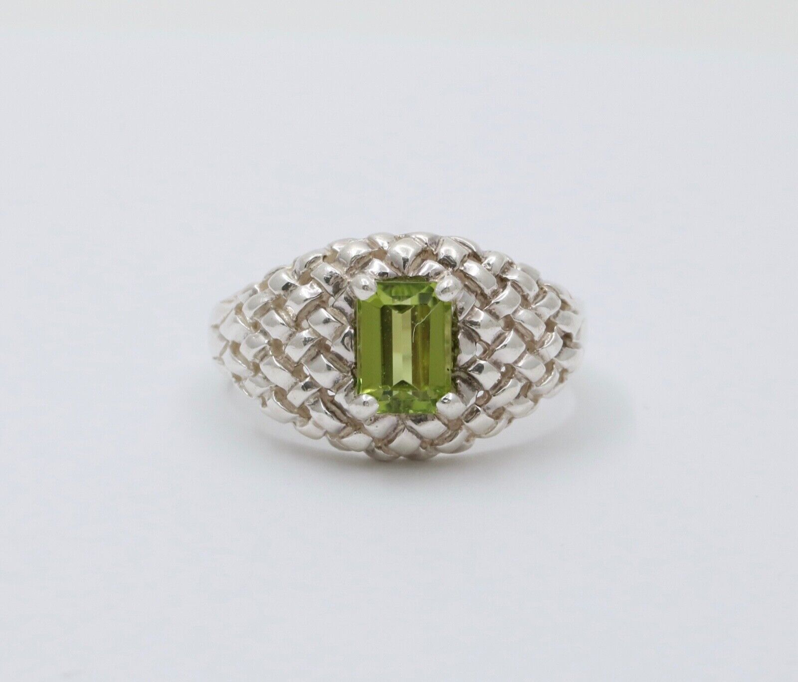 Vintage KABANA Peridot Sterling Silver Ring.