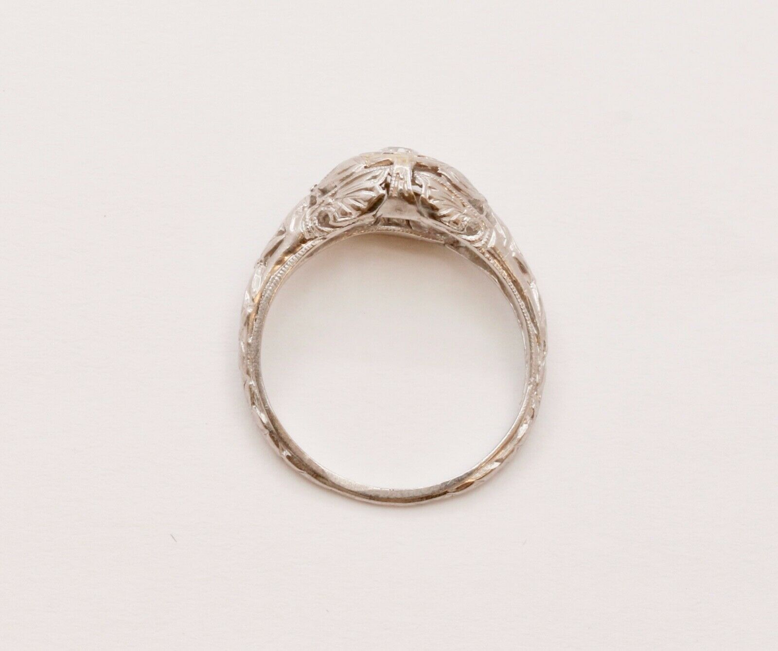 Art Deco Diamond Carved Flowers Platinum Ring