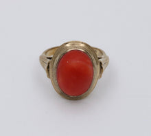 Load image into Gallery viewer, Antique Art Deco 9K Yellow Gold Coral Ring, Cocktail Ring.
