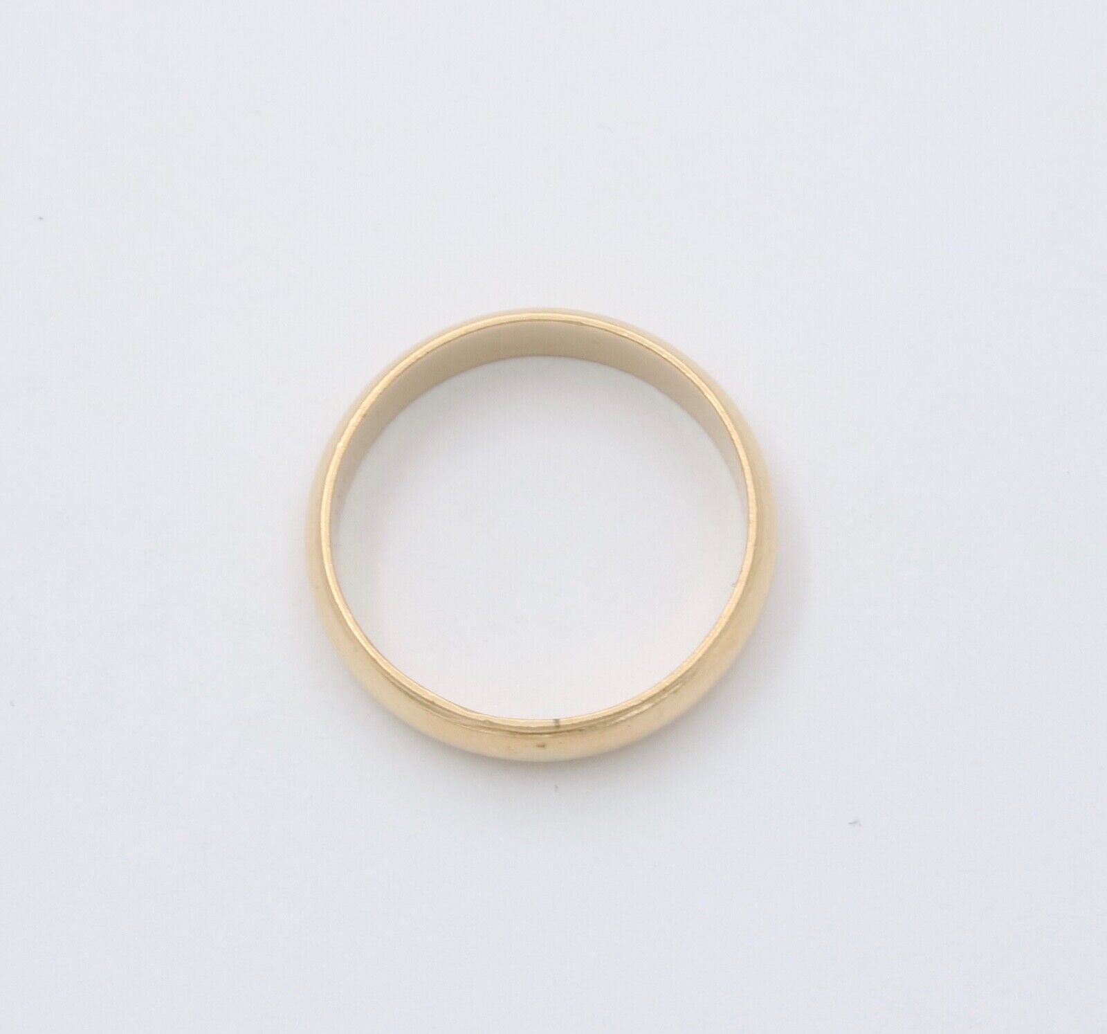 Vintage 14K Yellow Gold Wedding Band Ring, Stacking Band.