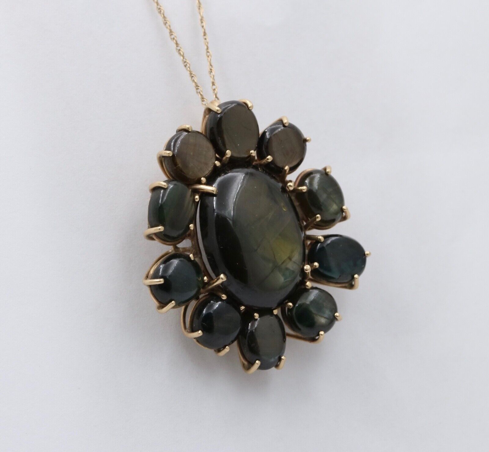 Vintage 14K Gold Black Star Sapphire Flower Pendant , Necklace