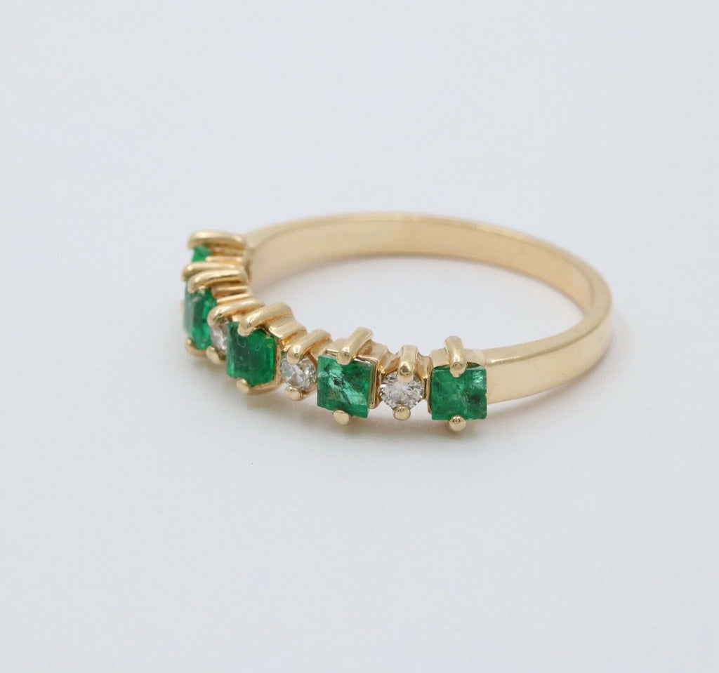 Vintage Emerald Diamonds 14K Yellow Gold Ring Band