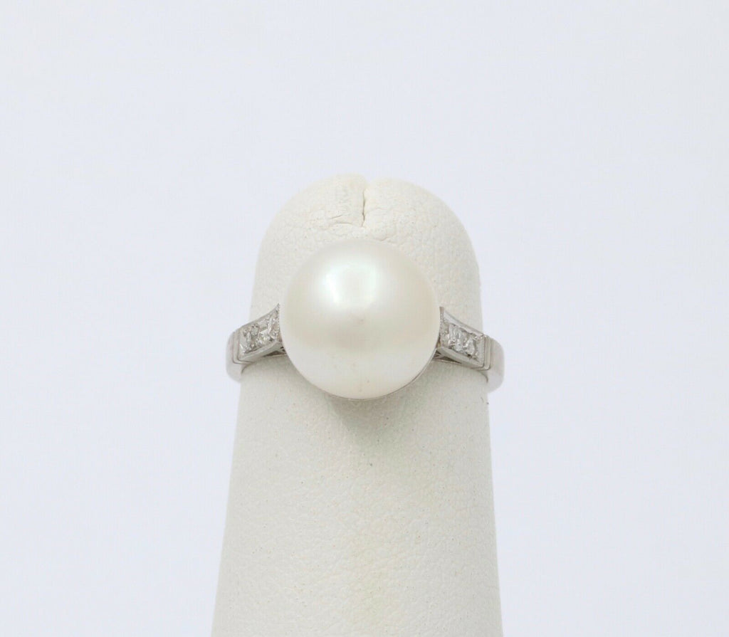Art Deco Pearl Old Cut Diamonds Platinum Ring