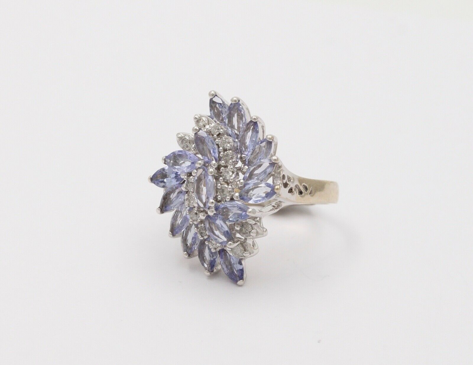 Vintage Tanzanite Diamonds 14K White Gold Pinwheel Cluster Ring