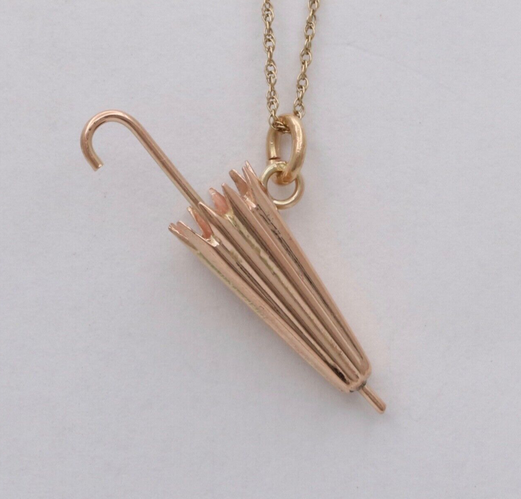 Vintage 14K Yellow Gold Umbrella Charm Pendant.