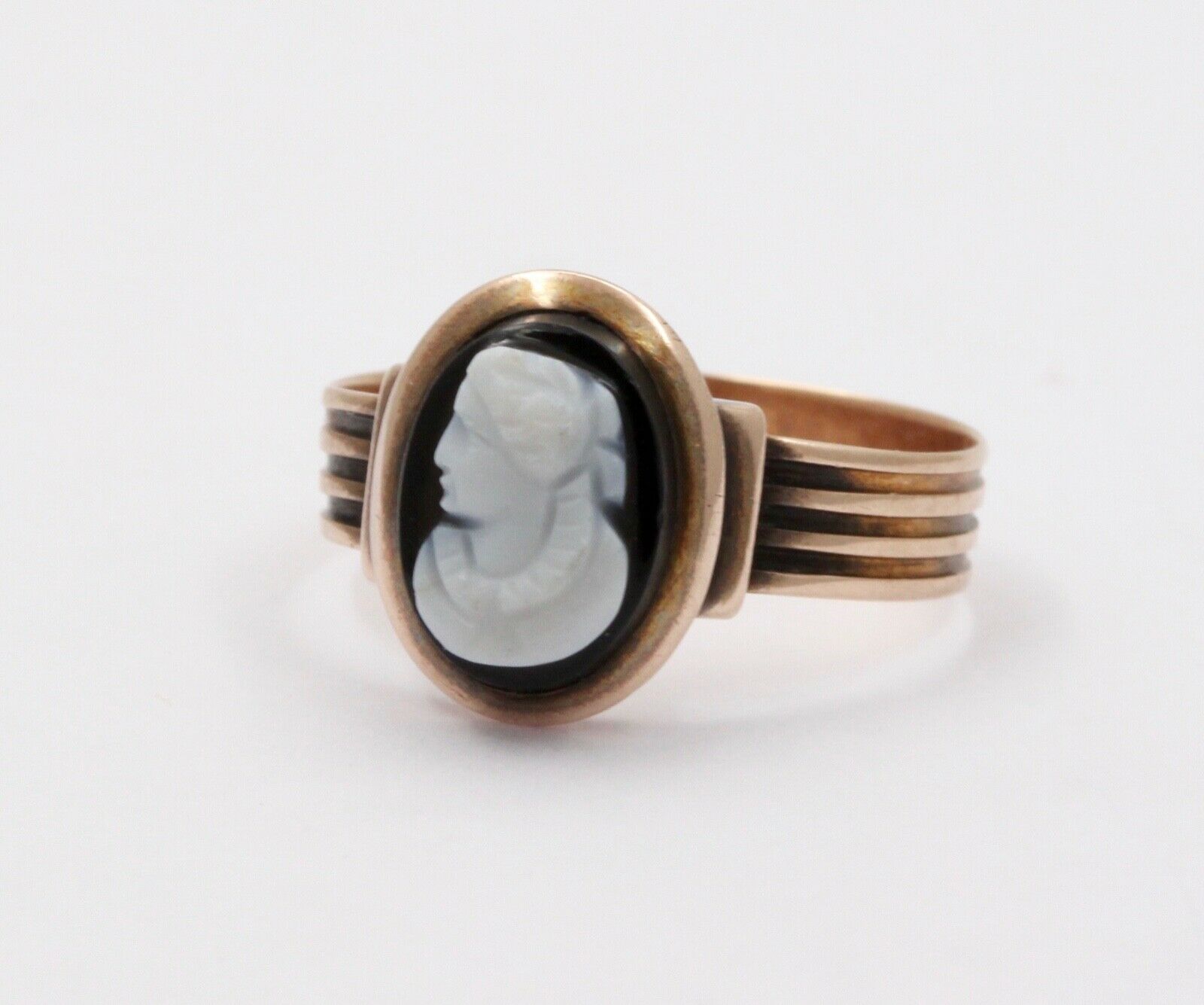 Antique Victorian Carved Black Onyx Woman's Portrait Rose Gold Ring Band.