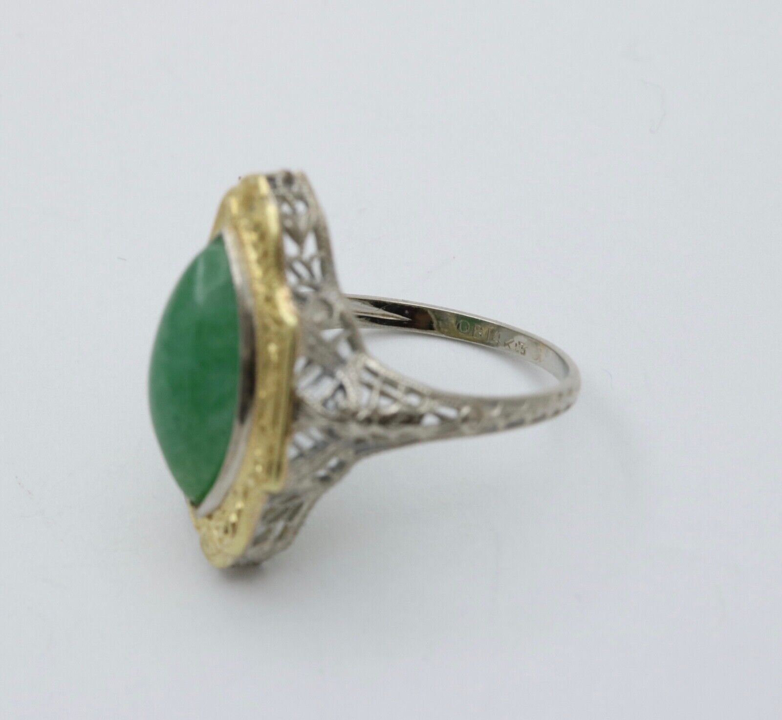 Art Deco 14K Gold Jade Navette Filigree Ring