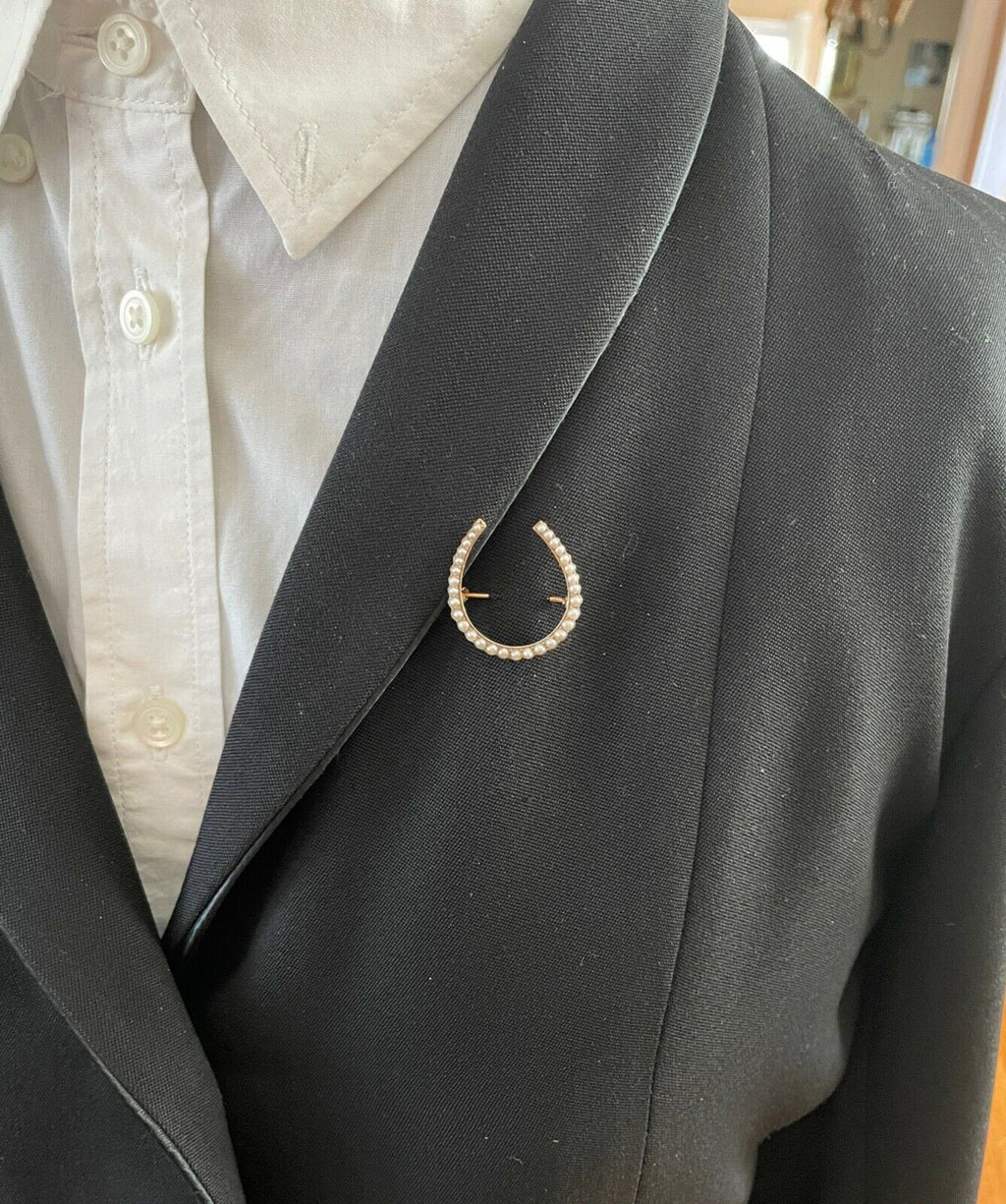 Antique 14K Yellow Gold Split Pearl Horseshoe Brooch, Pin.
