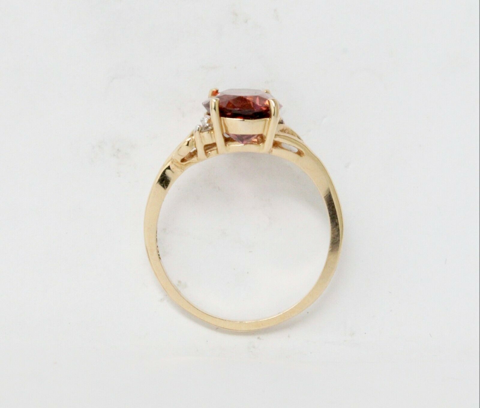 Vintage 14K Yellow Gold Tourmaline Diamond Ring