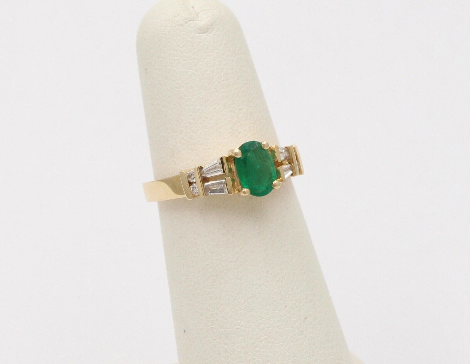 Lovely Vintage Emerald Baguette Diamonds 14K Yellow Gold Ring