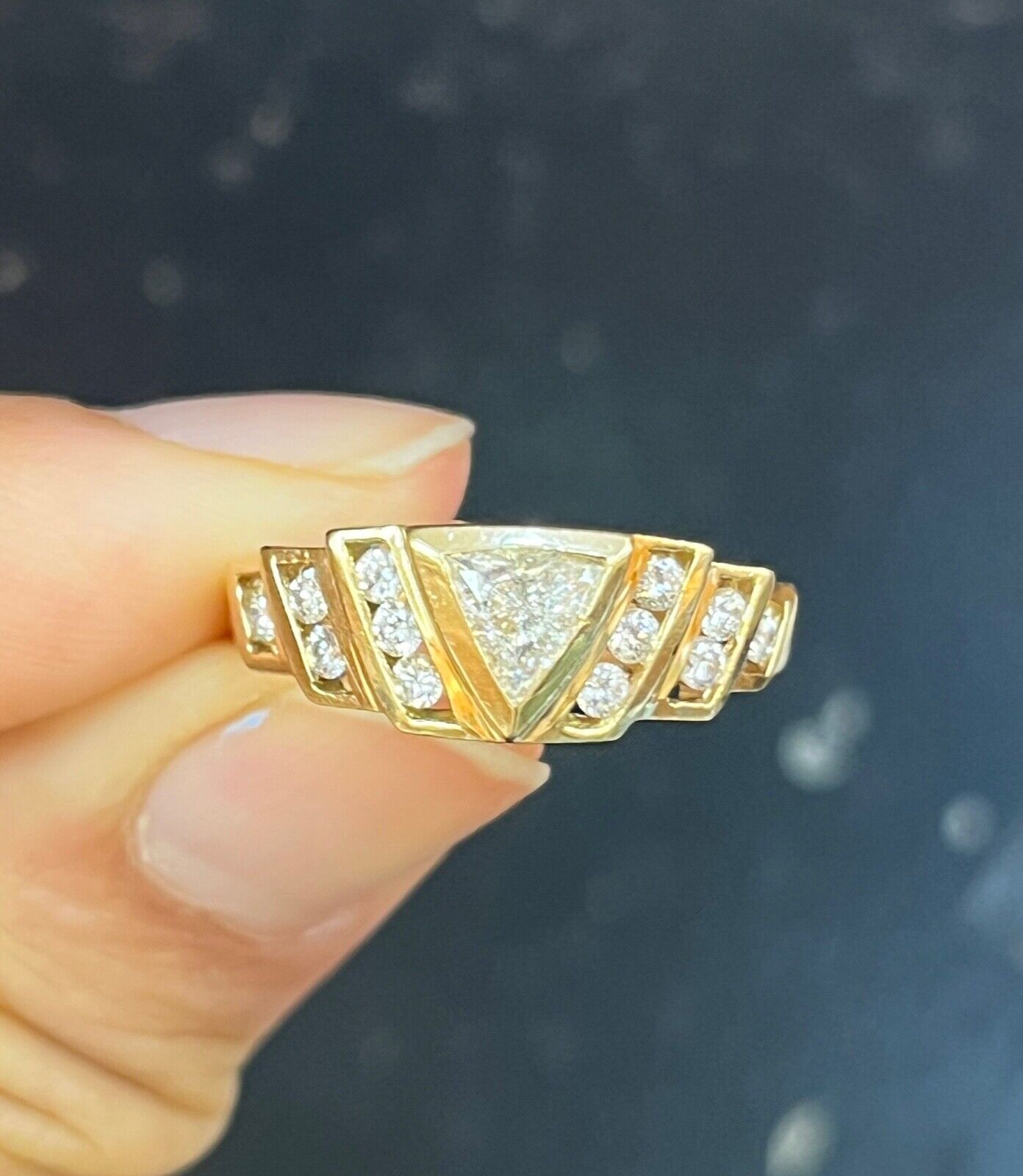 Vintage 14K Yellow Gold Diamond Geometric Ring Band