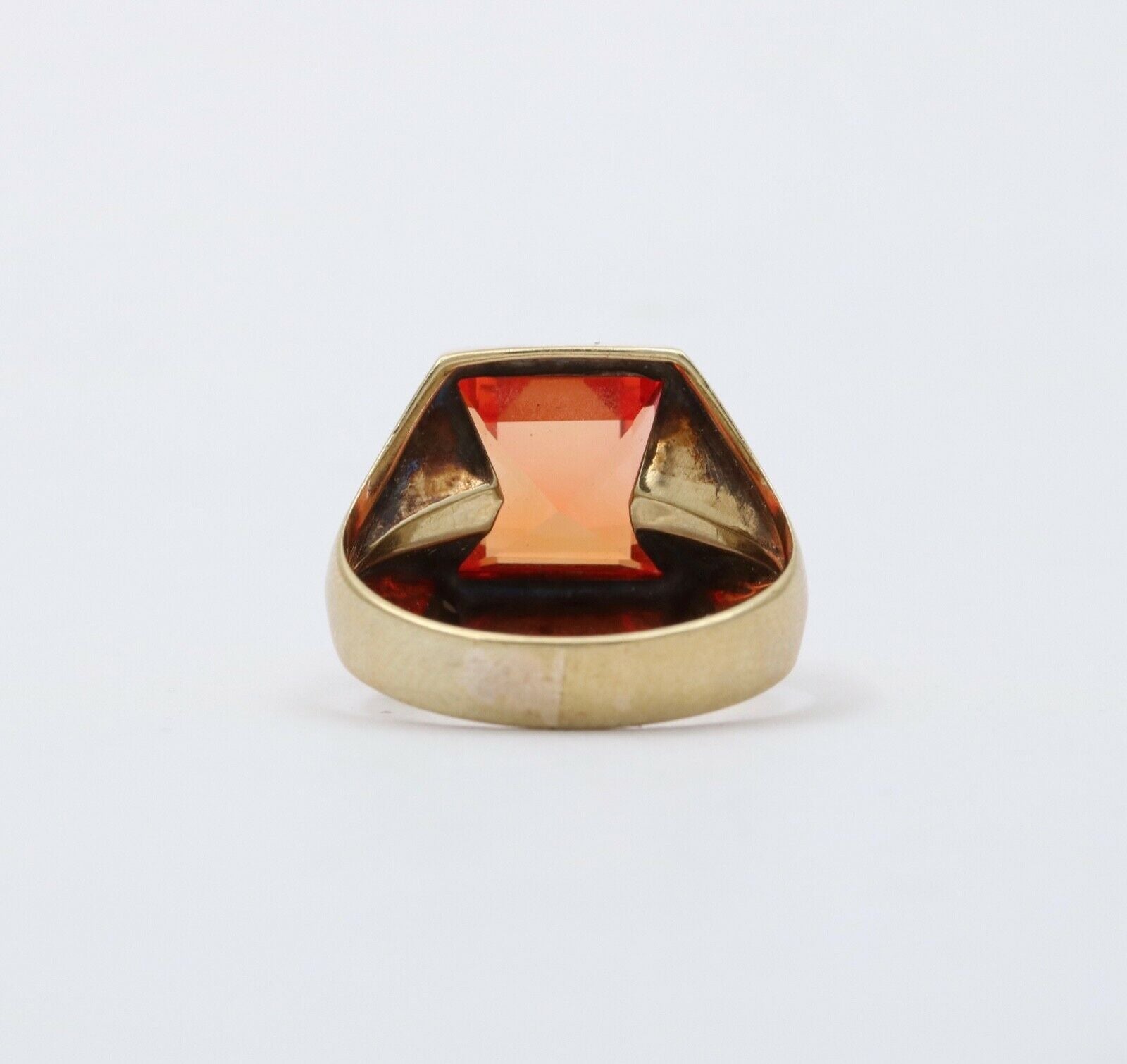 Beautiful Erie Basin Orange Stone 9K Yellow Gold Ring