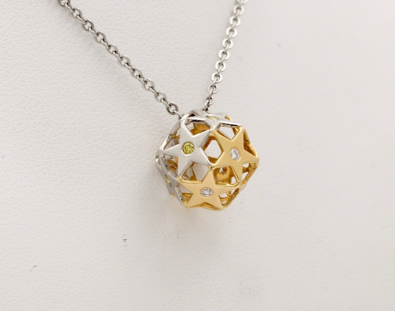 Vintage Star Ball Diamonds 18K Yellow White Gold Pendant
