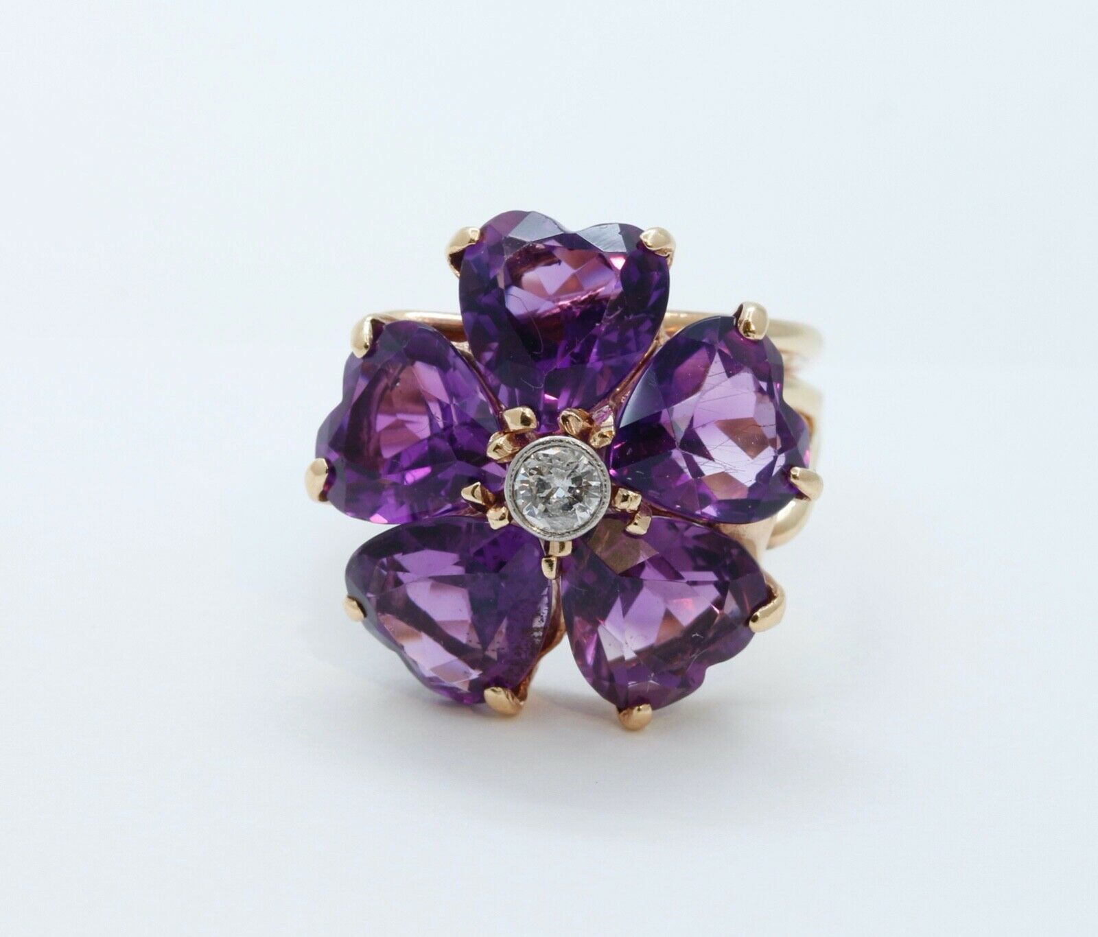 Vintage Siberian Amethyst Hearts Diamond 14K Yellow Gold Ring