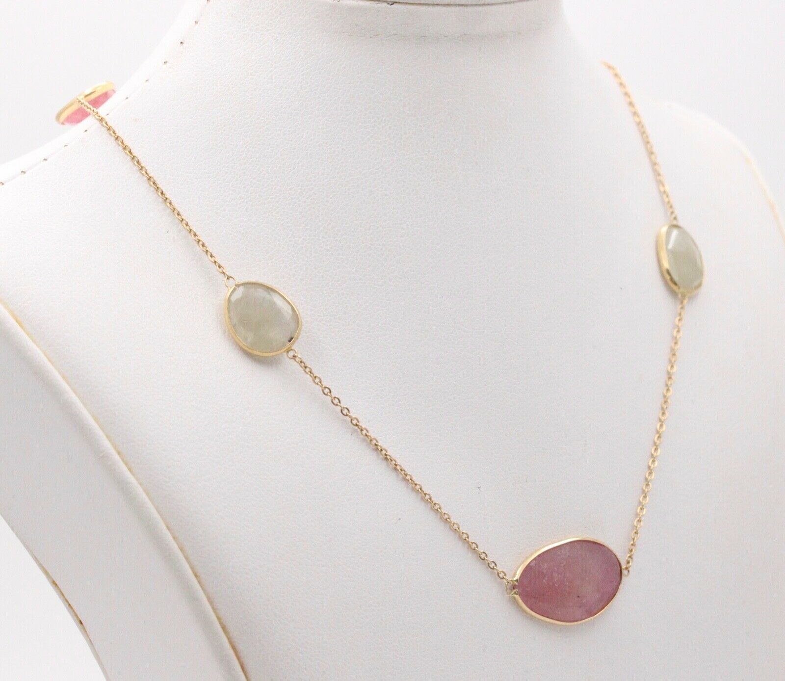 Vintage Red and White Rutelated Quartz 14K Yellow Gold Necklace