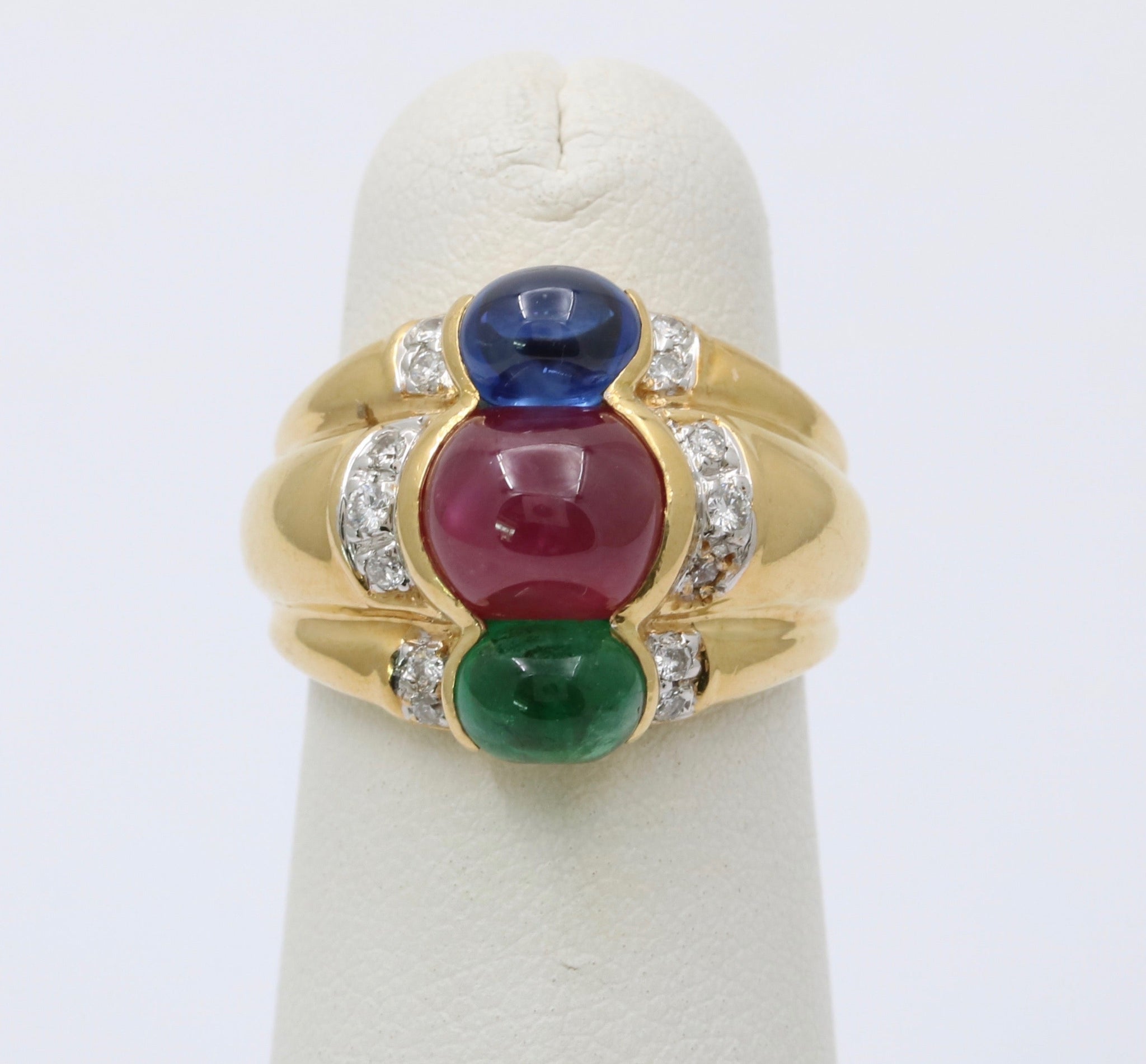 Estate 18K Yellow Gold Oval Cabochon Ruby Ring